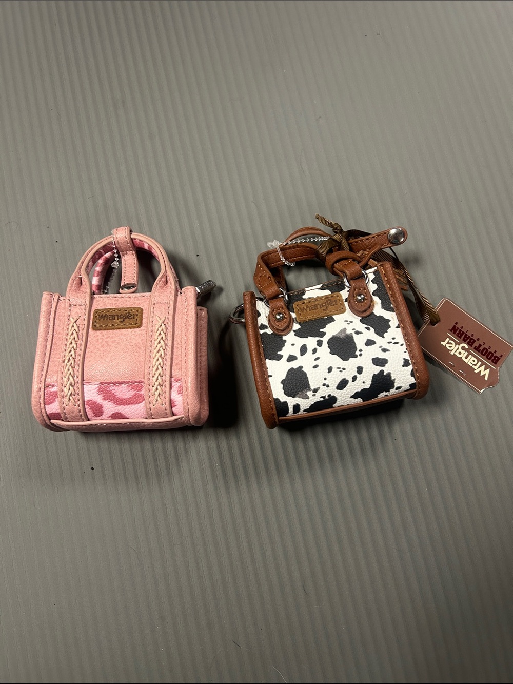 Wrangler Mini Bag Keychain- Pink